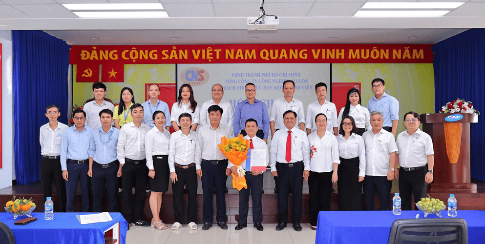 Lễ trao quyết định Phó Tổng Giám đốc Công ty TNHH CNS Amura Precision